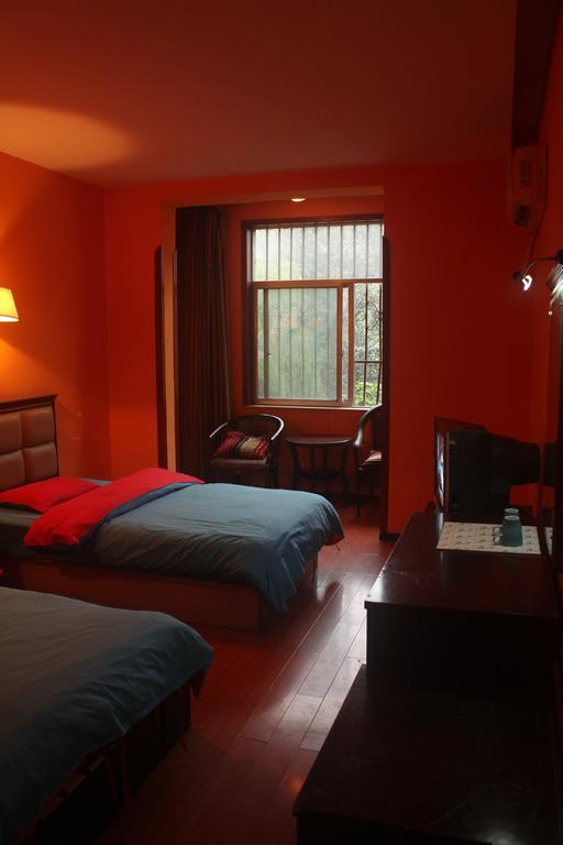 Dengba Hostel Chengdu Branch Kültér fotó
